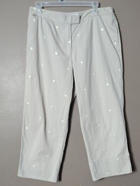 Lizgolf Khaki Cropped Pants W Small Embroidered Flowers Size 14 *Flaw